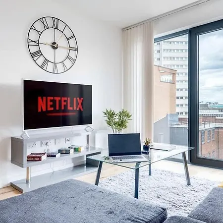 Apollo Luxury - Netflix - Fast Wifi- Free Parking Birmingham