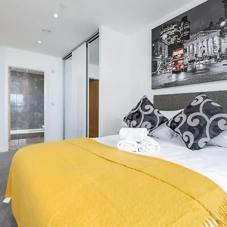 Apartment Apollo Luxury - Netflix - Fast Wifi- Free Parking Birmingham
