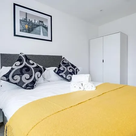 Apollo Luxury - Netflix - Fast Wifi- Free Parking * Birmingham