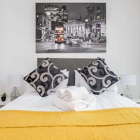 Apollo Luxury - Netflix - Fast Wifi- Free Parking *
