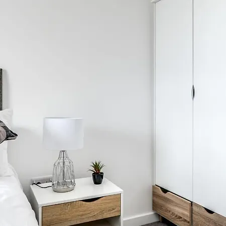 Apartment Apollo Luxury - Netflix - Fast Wifi- Free Parking